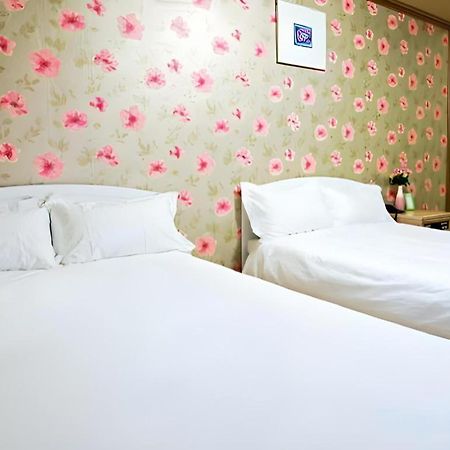 Emerald Hotel เมืองเชจู ภายนอก รูปภาพ