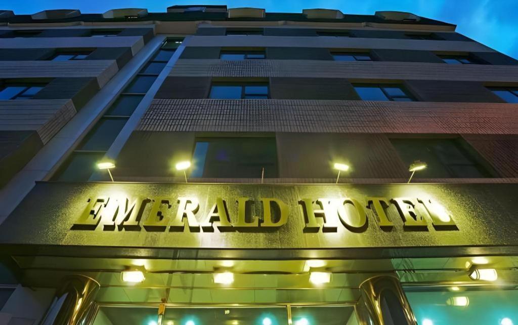 Emerald Hotel เมืองเชจู ภายนอก รูปภาพ